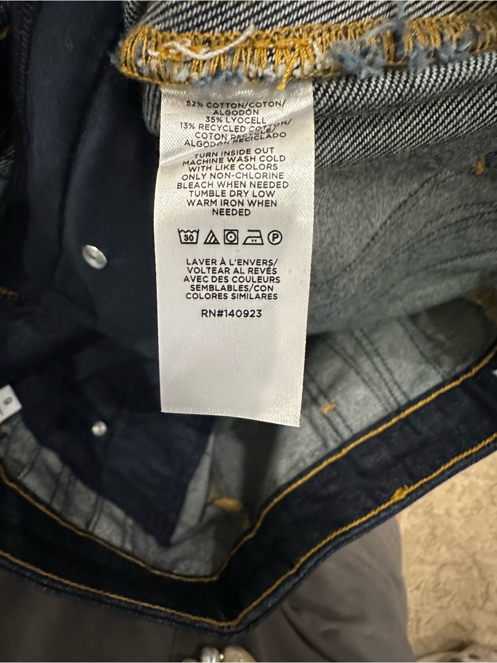 LOFT Dark Blue Denim Pleated Skirt, Size 6 - Picture 7 of 7